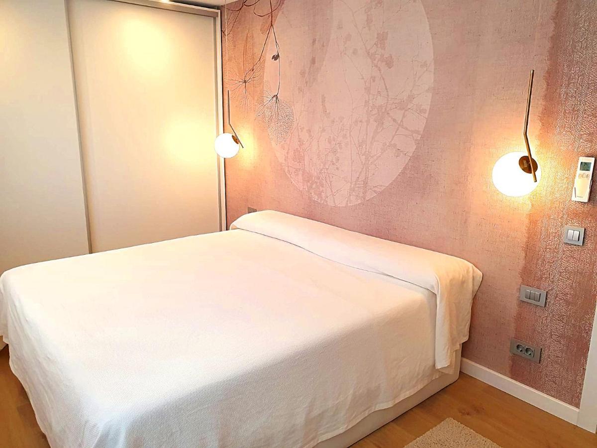 First Line Beach Beautiful Two Bedrooms Бенидорм Екстериор снимка
