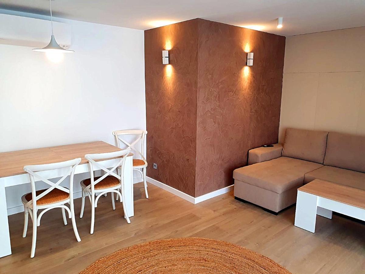First Line Beach Beautiful Two Bedrooms Бенидорм Екстериор снимка