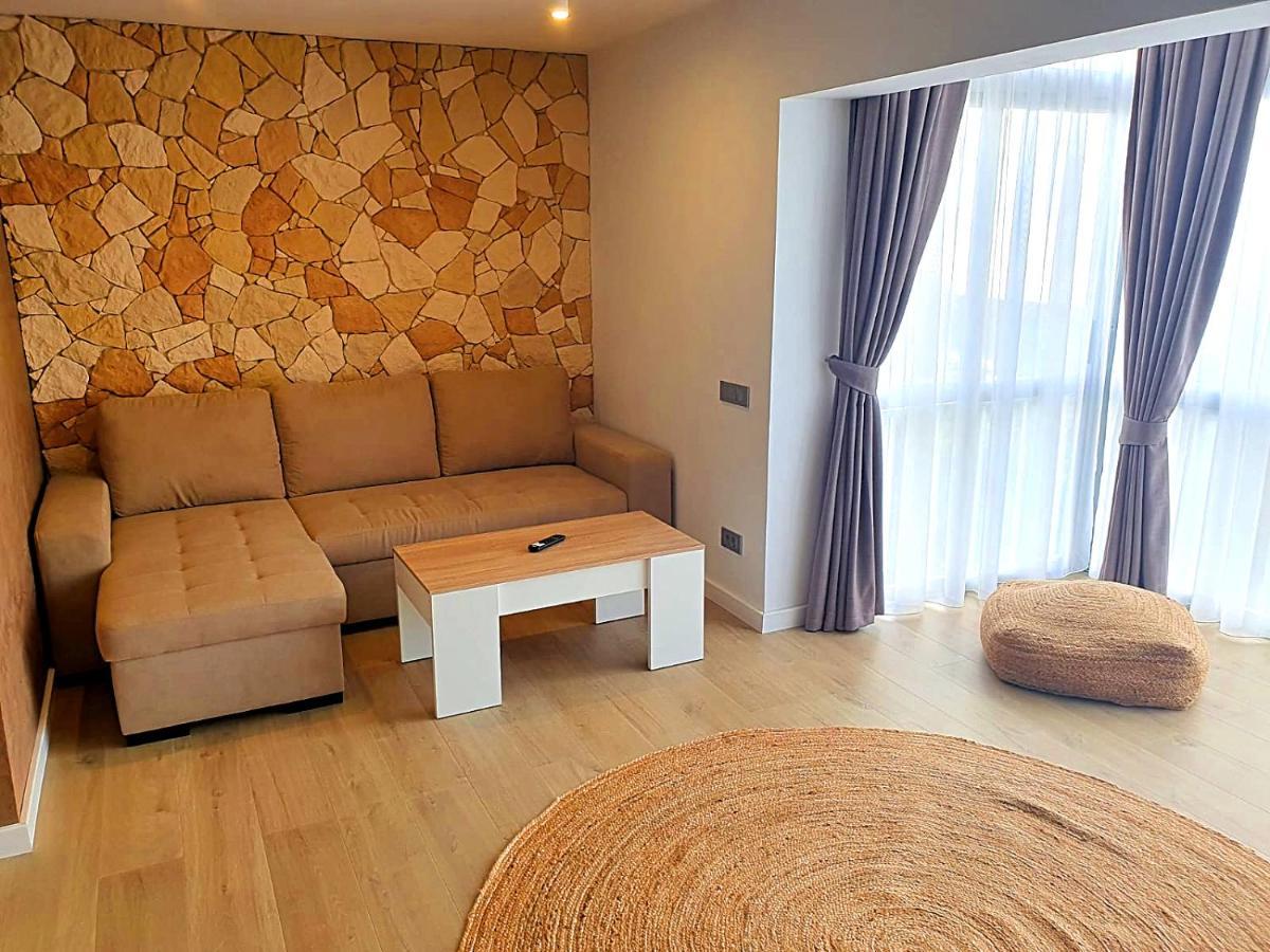 First Line Beach Beautiful Two Bedrooms Бенидорм Екстериор снимка